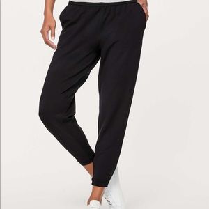 Lululemon Twisted & Tucked pant NWOT